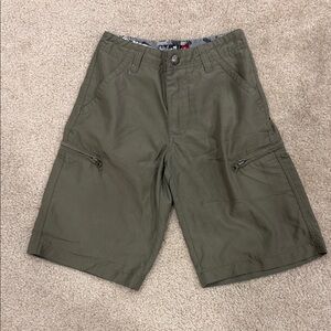 Quiksilver Men's Green Cargo Shorts